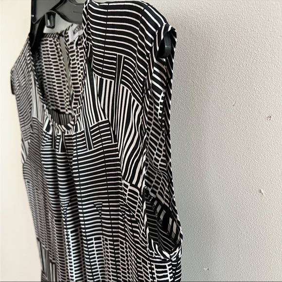 Moschino 100% Silk Dress - Picture 6 of 14